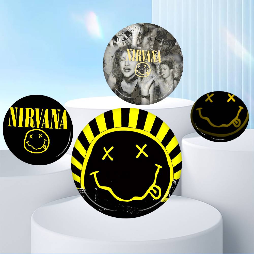 N-Nirvana Nuove spille Spilla  - Gaming Console Buttons recensione e prezzo
