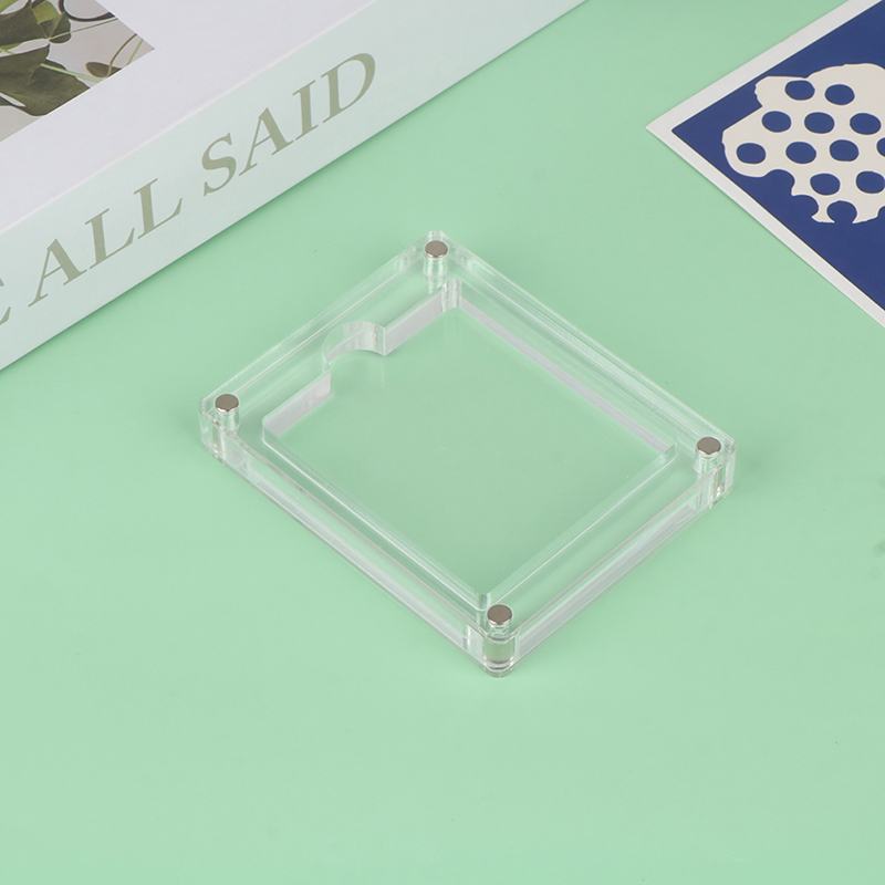 Scatola Trasparente per Cartuc - Gaming Console Display Case recensione e prezzo