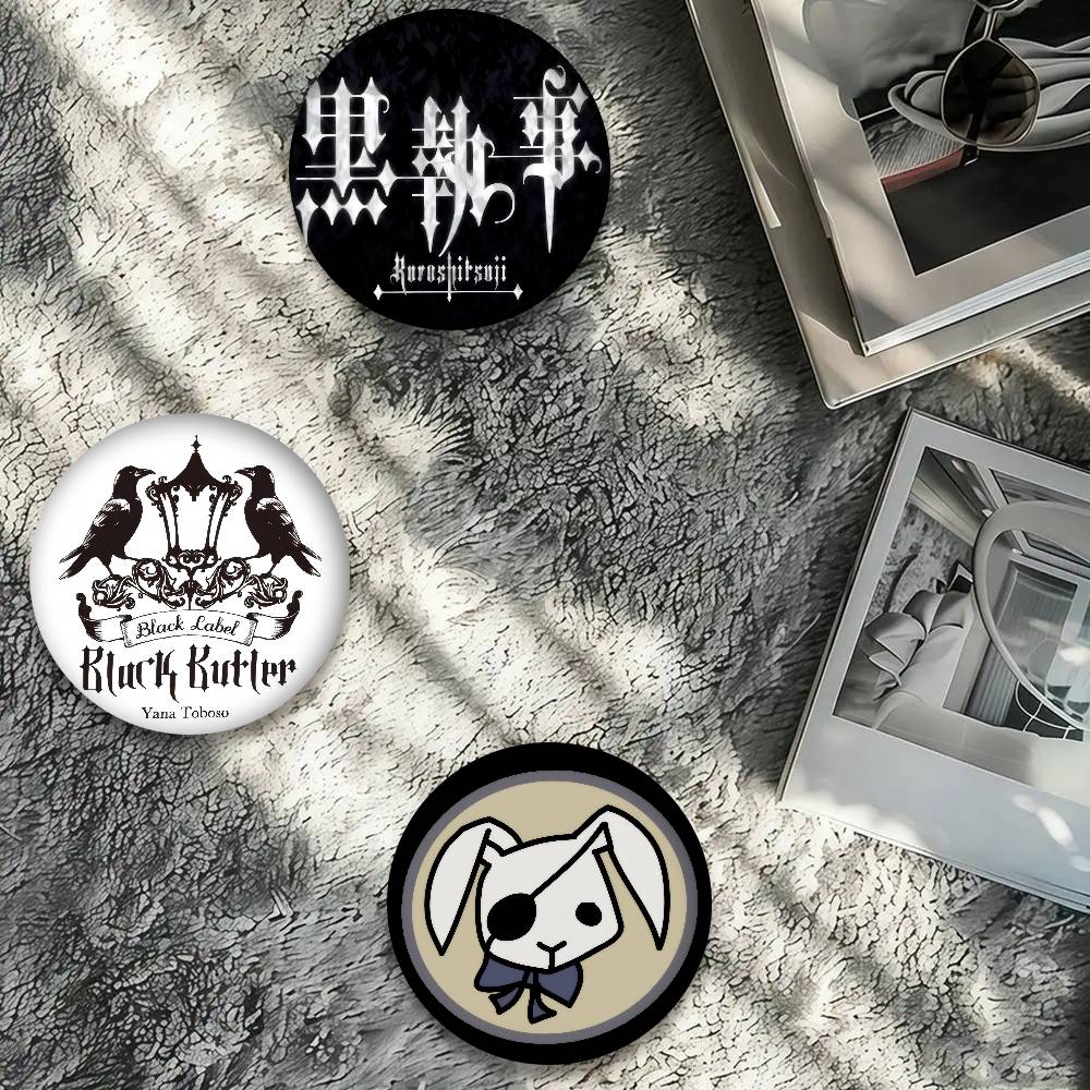 Nuove spille morbide con logo  - Gaming Console Buttons recensione e prezzo